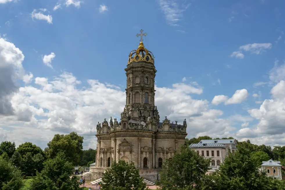 Куда поехать на выходные из Москвы и как добраться из Москвы