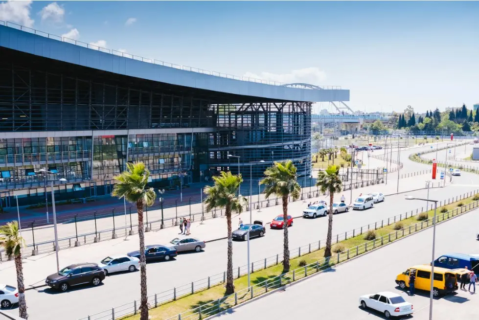 Авиабилеты и ЖД-билеты в Сочи