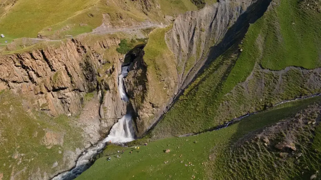 Природные места Дагестана — горы и водопады